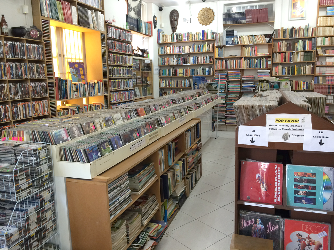 Um Passeio por livrarias - Curitiba (Parte 2)